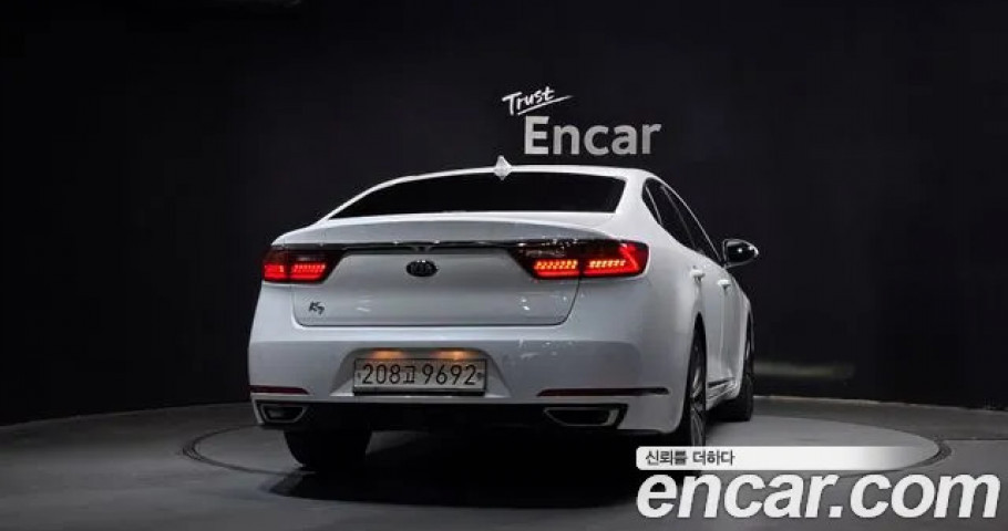 Kia K7 