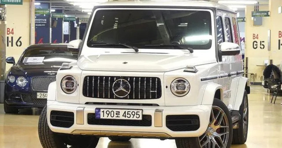 Mercedes-Benz G-Class 