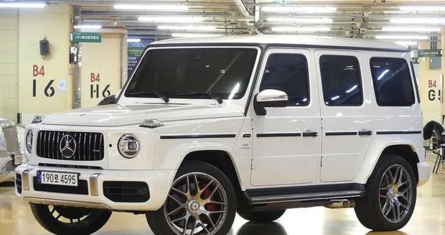 Mercedes-Benz G-Class 