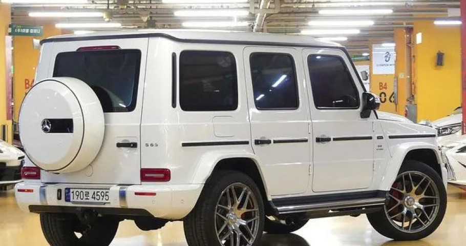 Mercedes-Benz G-Class 