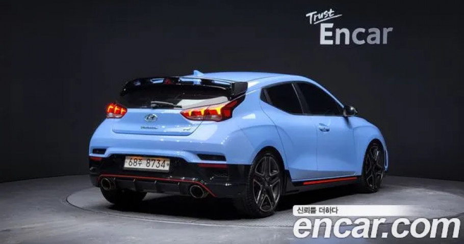 Hyundai Veloster 