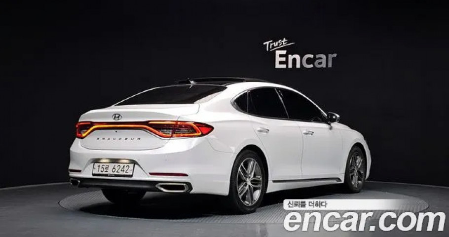 Hyundai Grandeur 
