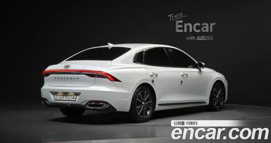 Hyundai Grandeur 