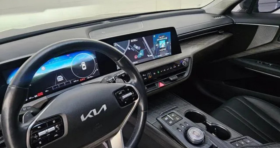 Kia K8 