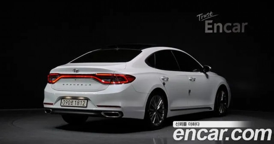 Hyundai Grandeur 