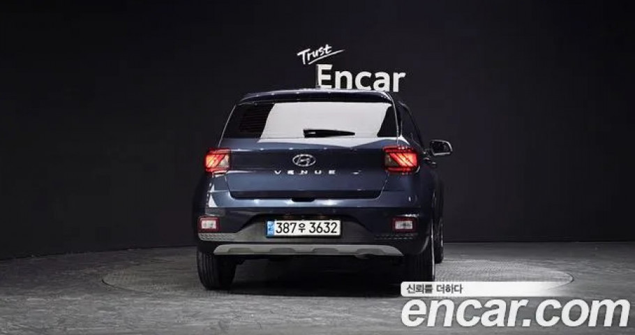 Hyundai Venue 