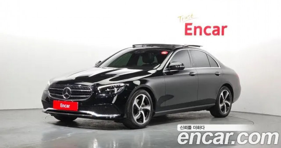 Mercedes-Benz E-Class 