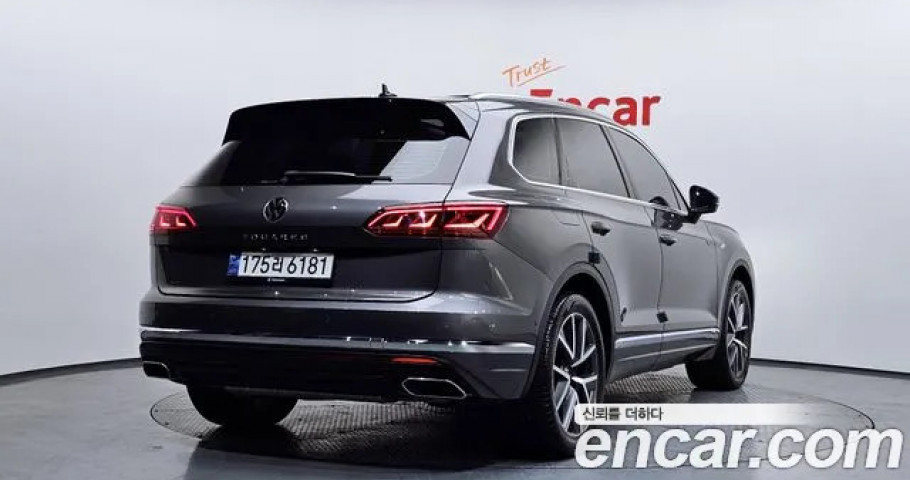 Volkswagen Touareg 