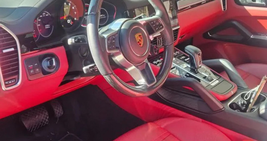 Porsche Cayenne 