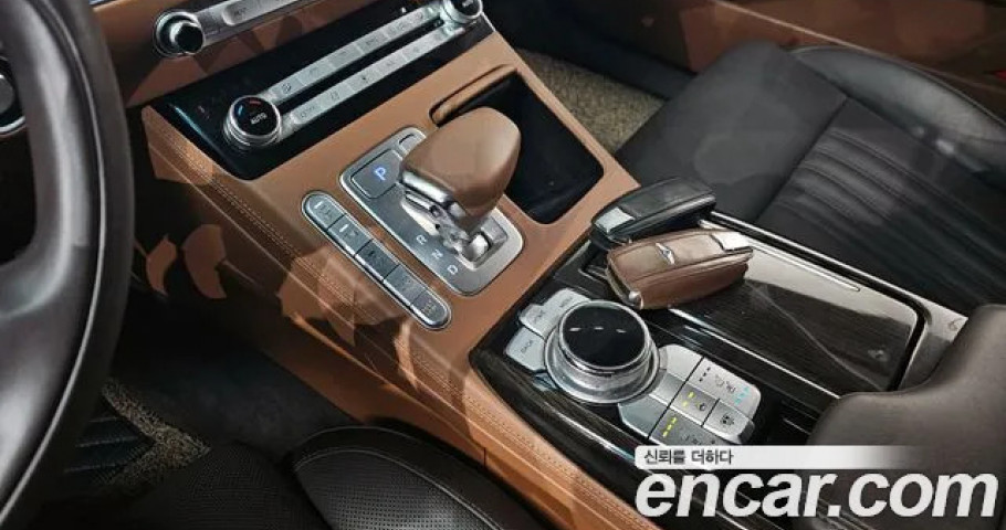 Genesis G90 