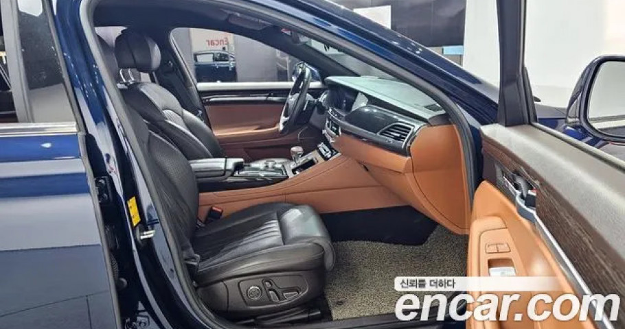 Genesis G90 