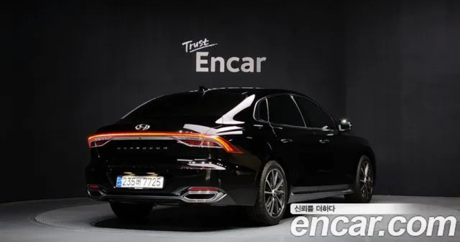 Hyundai Grandeur 
