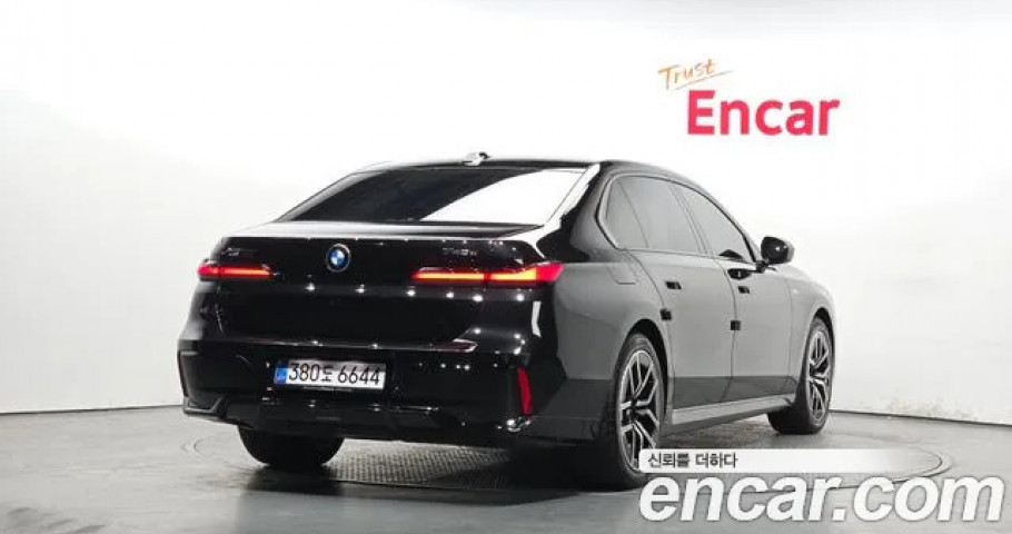 Bmw 7-Series 