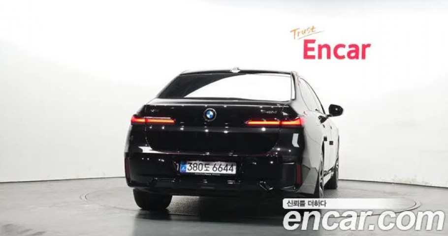 Bmw 7-Series 