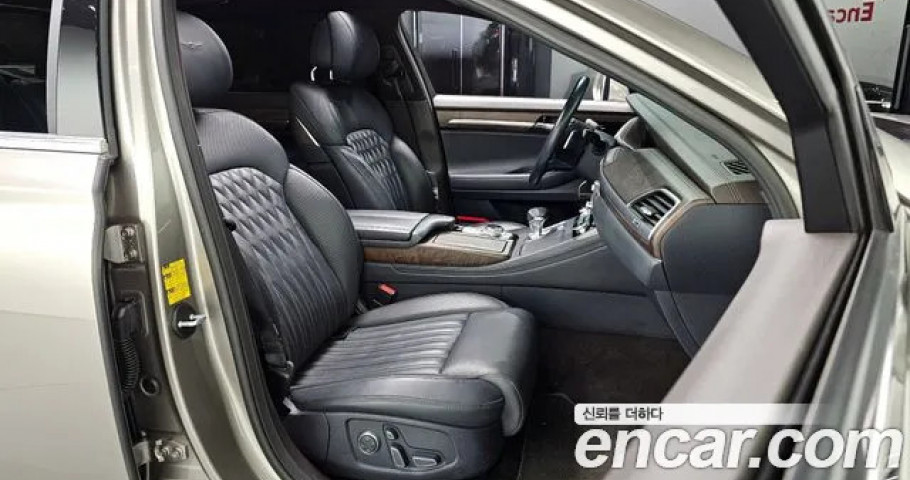 Genesis G90 