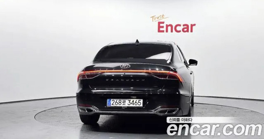 Hyundai Grandeur 