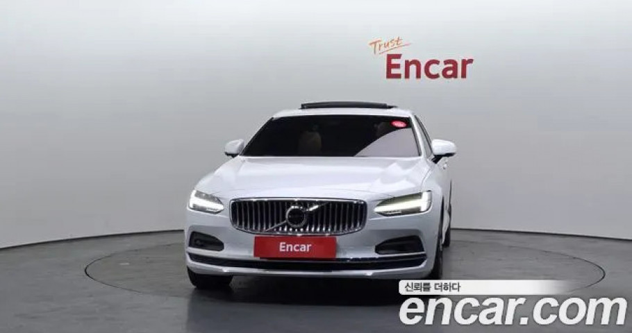 Volvo S90 