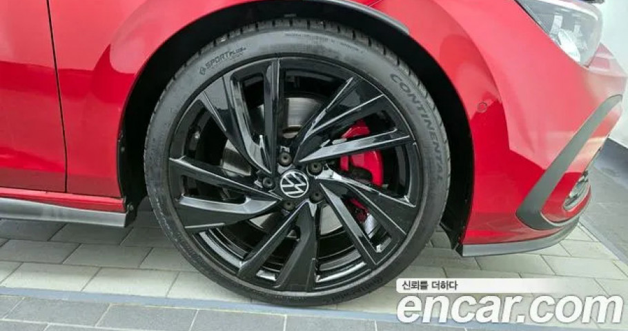 Volkswagen Golf 