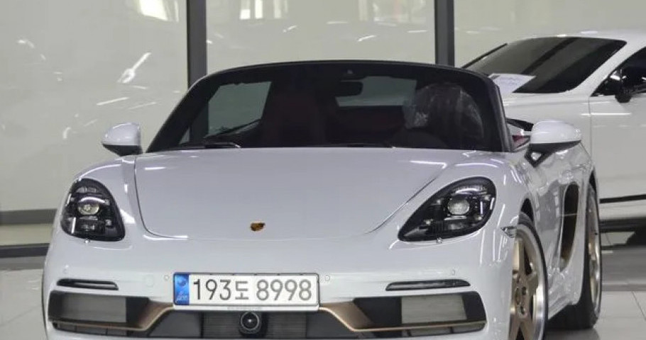 Porsche 718 