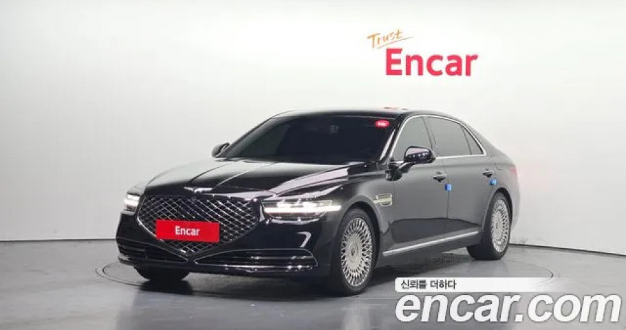 Genesis G90 