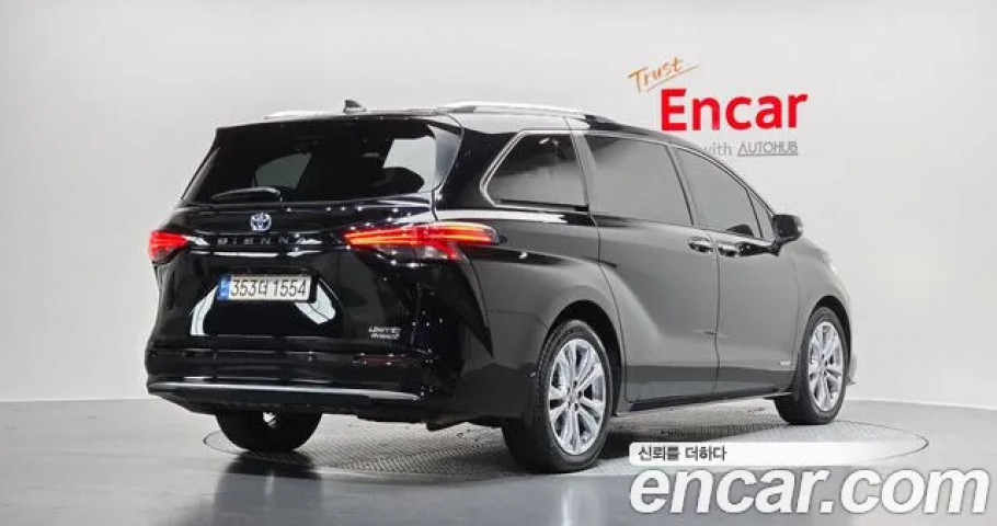 Toyota Sienna 