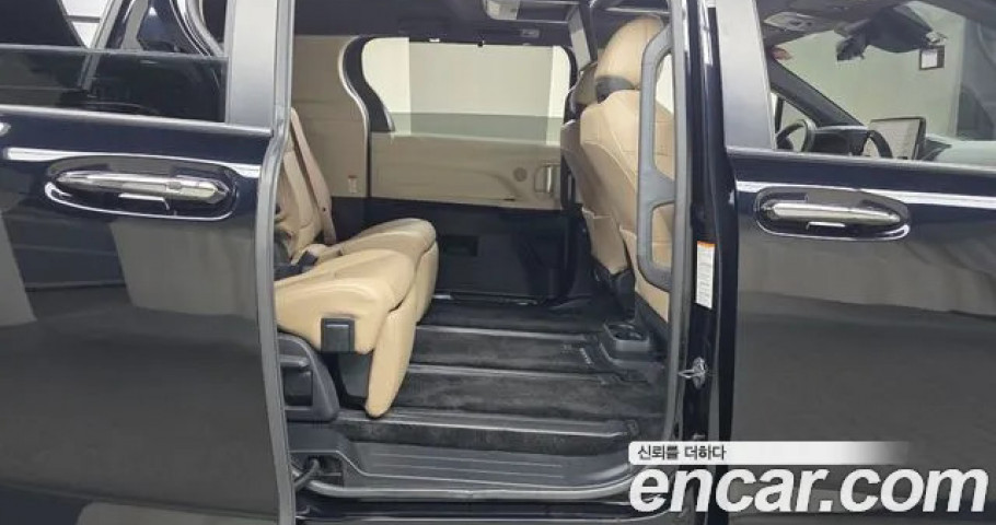 Toyota Sienna 