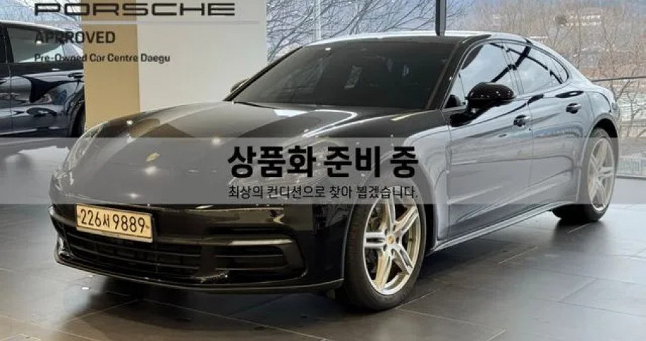 Porsche Panamera 