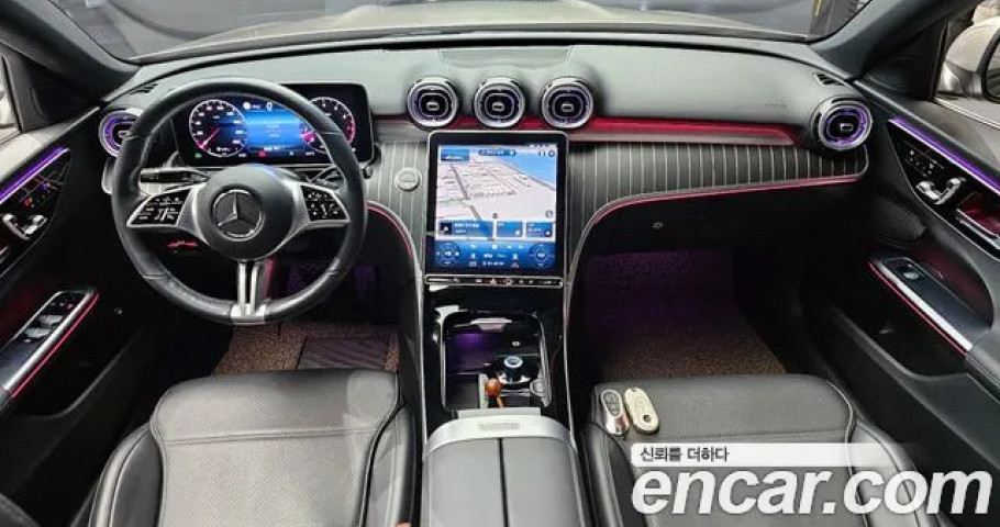 Mercedes-Benz C-Class 