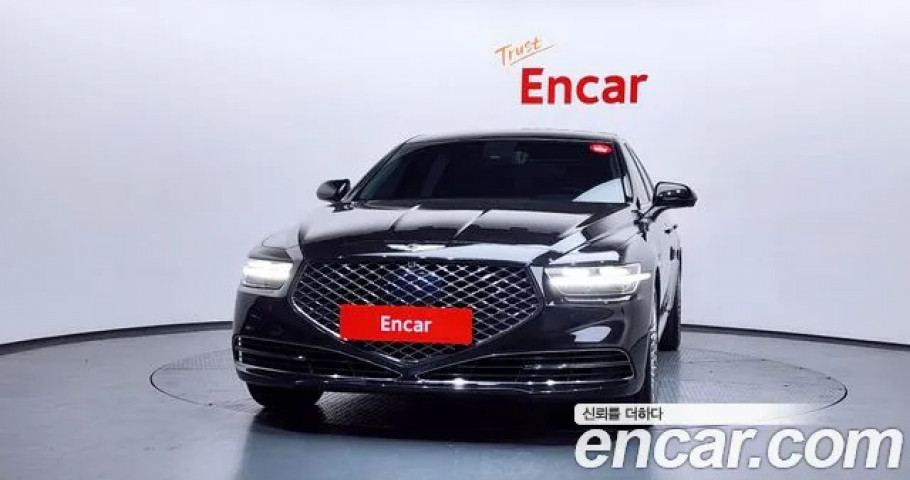 Genesis G90 
