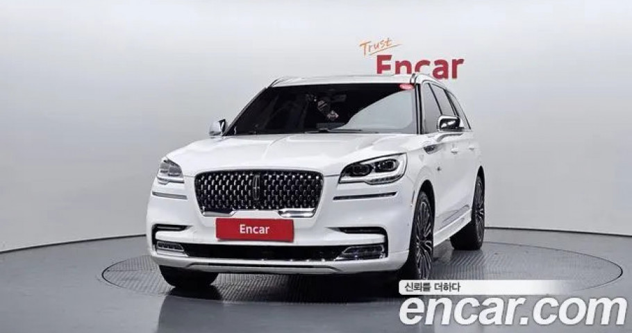 Lincoln Aviator 