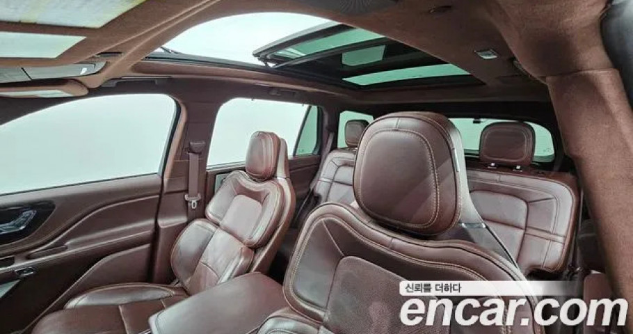 Lincoln Aviator 