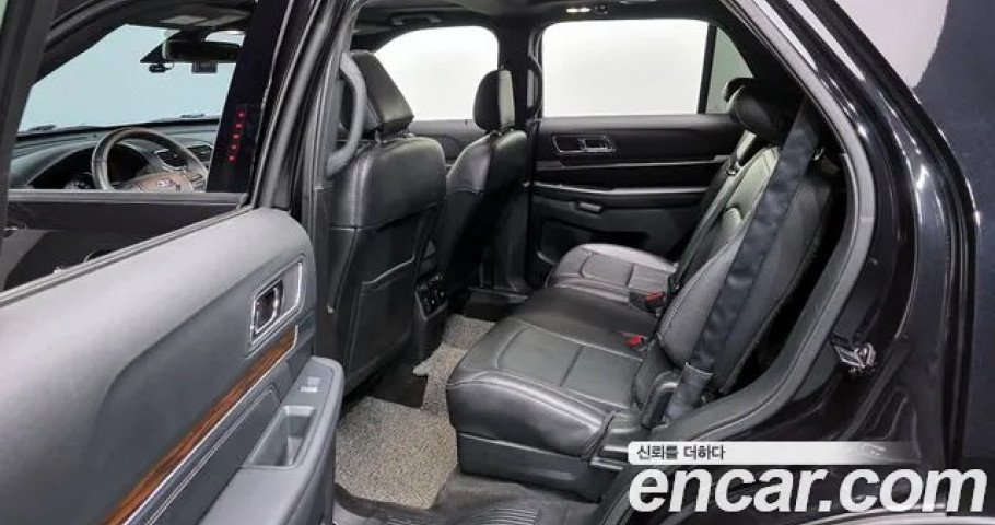 Ford Explorer 