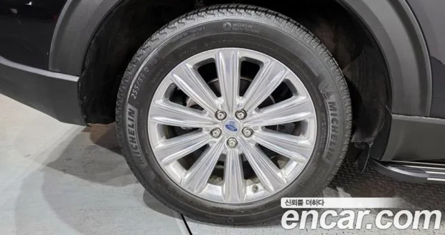 Ford Explorer 