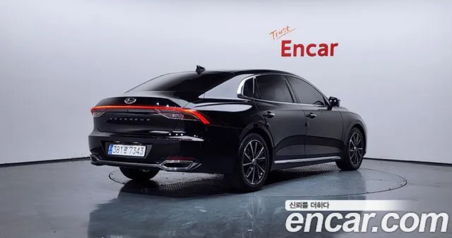Hyundai Grandeur 