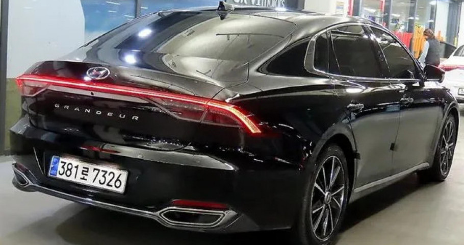 Hyundai Grandeur 