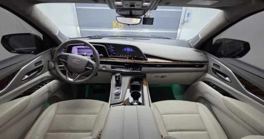 Cadillac Escalade 