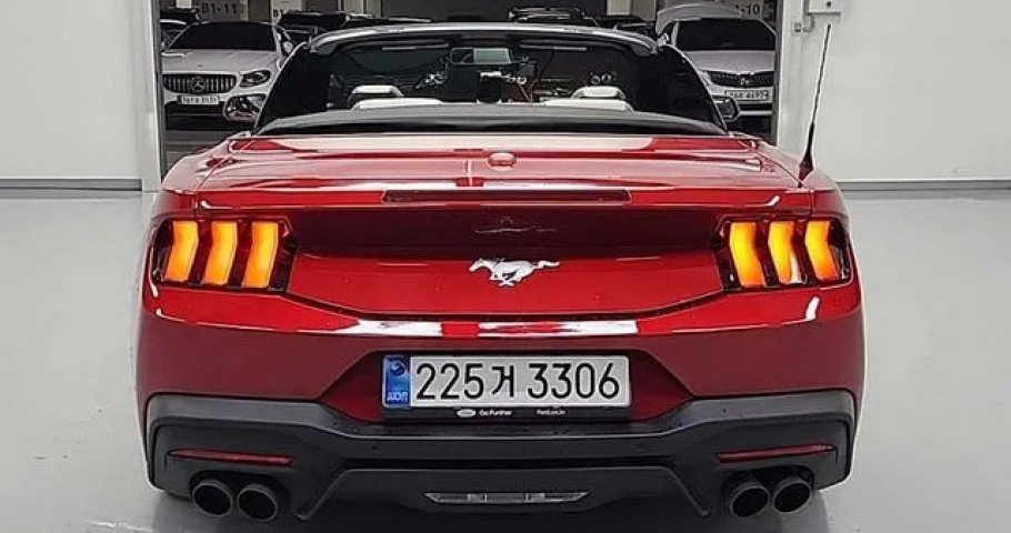 Ford Mustang 