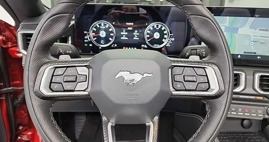 Ford Mustang 