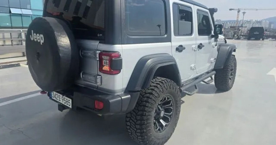 Jeep Wrangler 