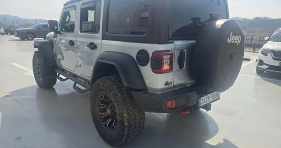 Jeep Wrangler 