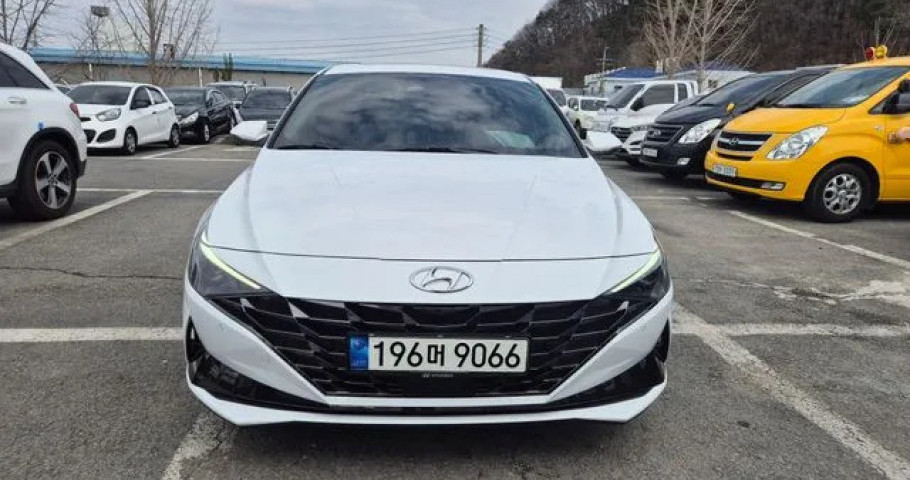 Hyundai Avante (Elantra) 