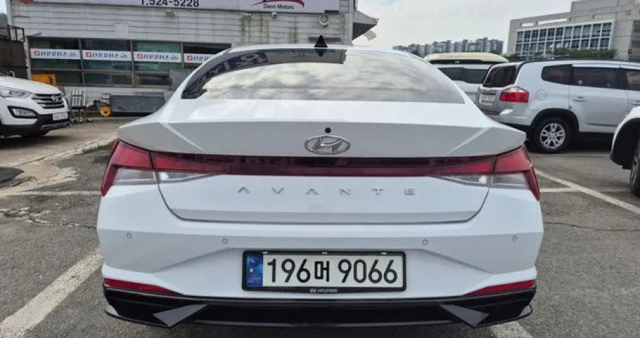 Hyundai Avante (Elantra) 