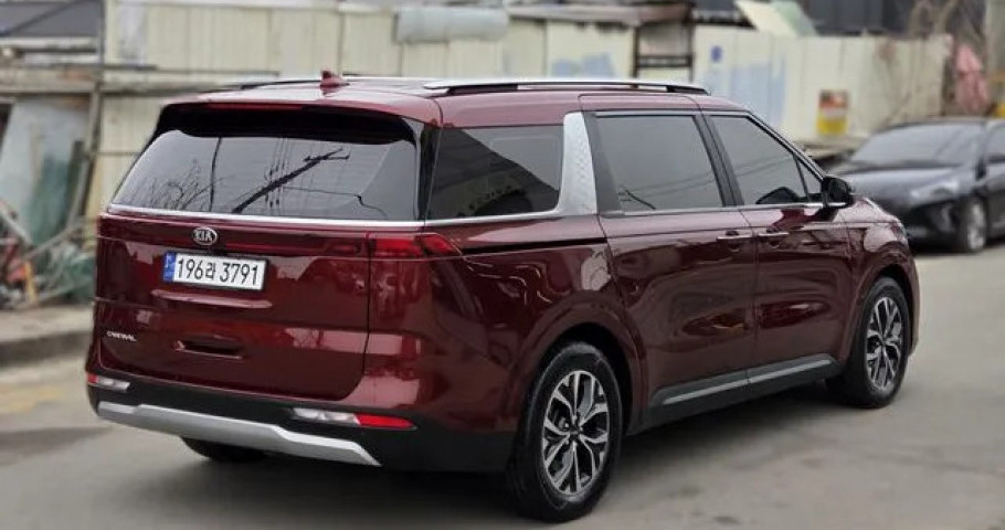 Kia Carnival 