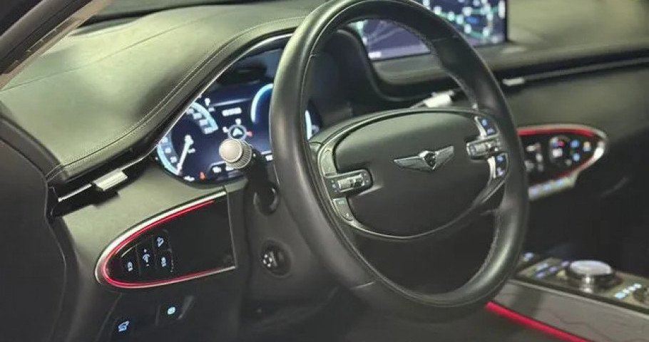 Genesis Gv70 