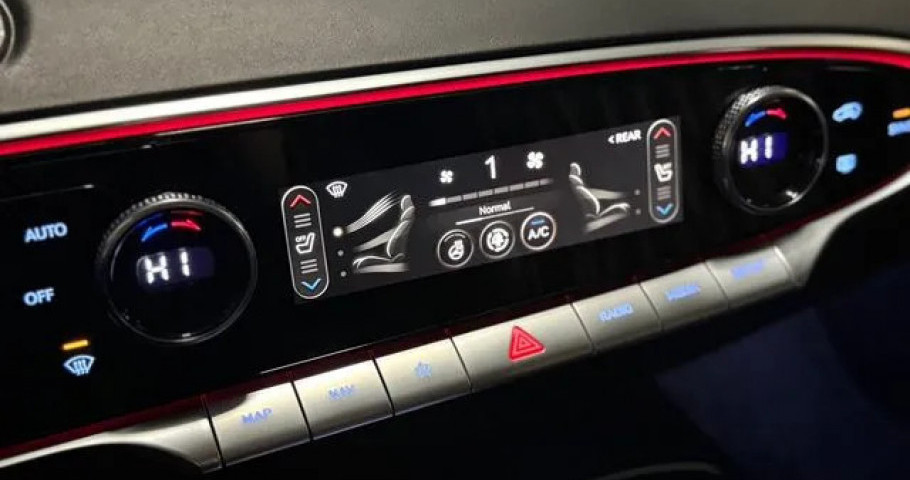 Genesis Gv70 