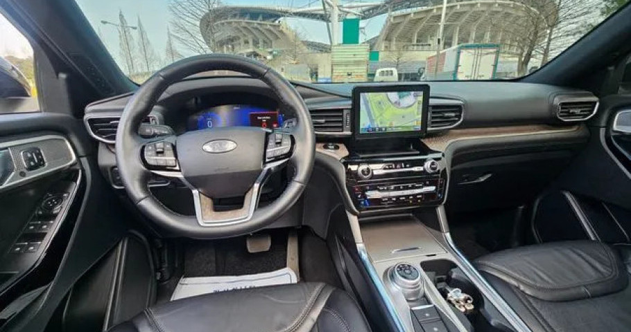Ford Explorer 