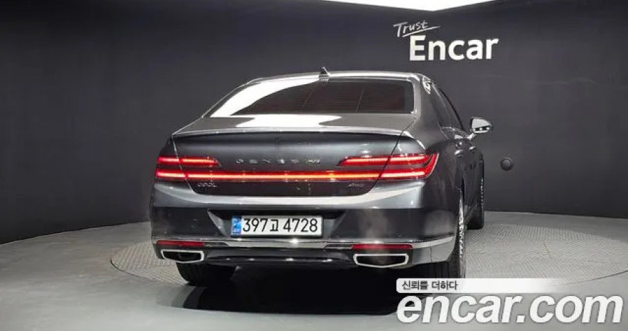 Genesis G90 