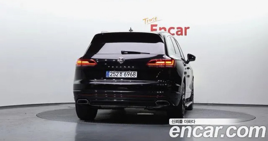 Volkswagen Touareg 