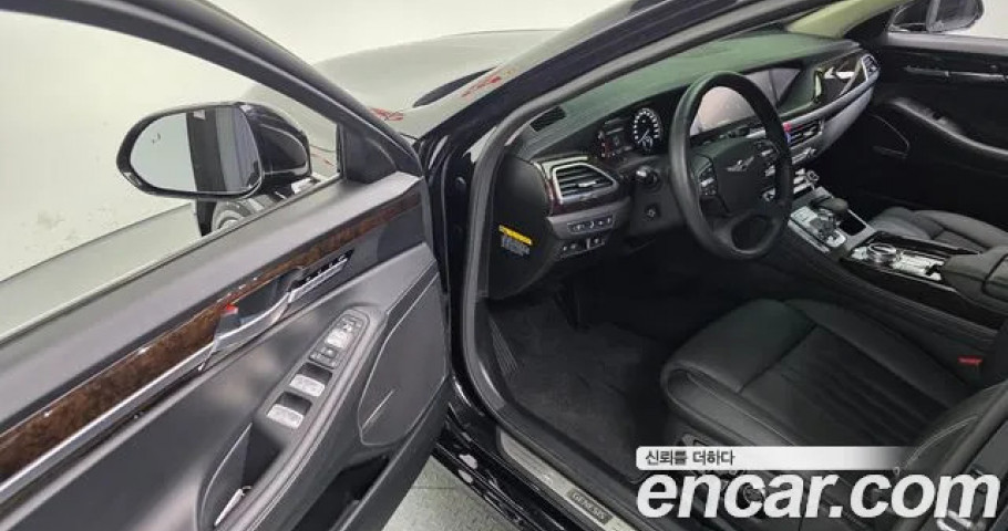 Genesis G90 