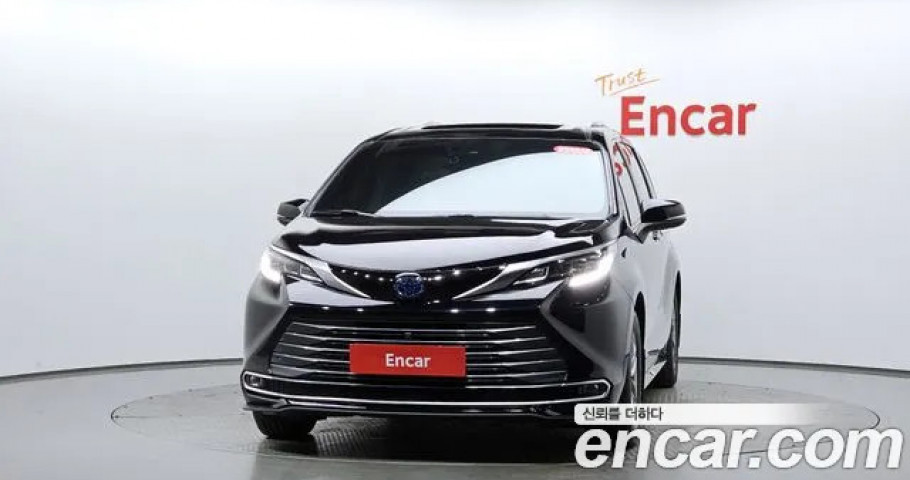Toyota Sienna 